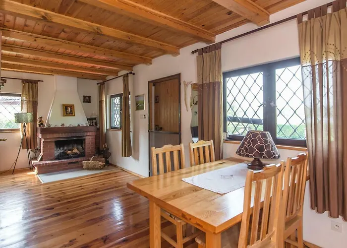 Dom Nad Jeziorem Ferienhaus